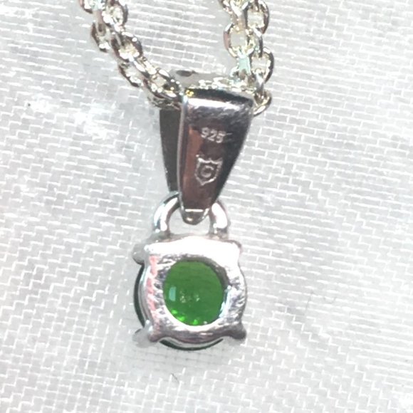 Genuine Chrome Diopside .925 Pendant Natural Gemstone Sterling Silver - Picture 8 of 16